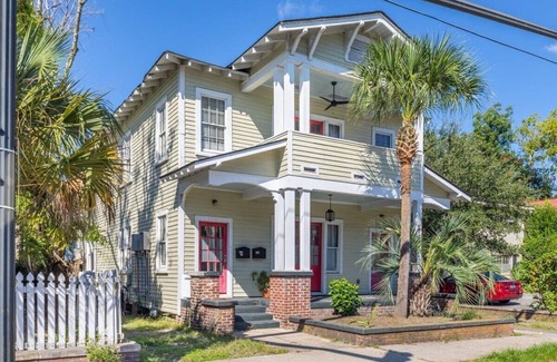 Westside Apartamento | Calm & Bright Apartment Downtown