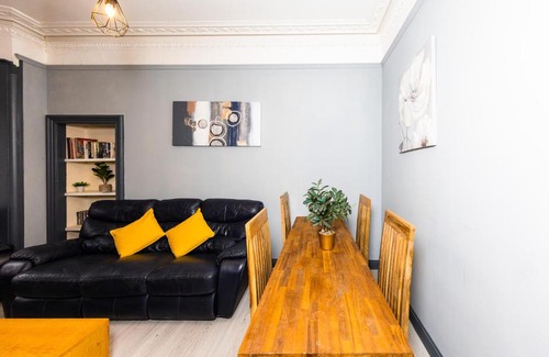 Leith Apartamento | Calton Hill Victorian Old Town Apartment