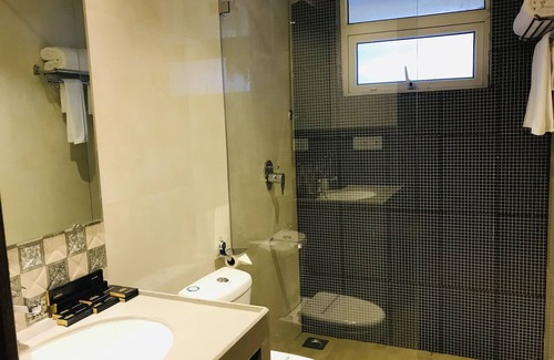 Saunta Vaddo Hotel | Calux Grand Baga