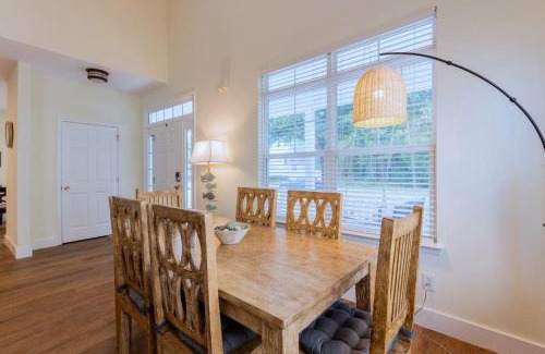 Bluffton Casa | Calypso Cottage in Old Town Bluffton in the Heart of Historic Old Town