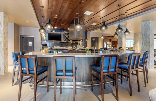 Westown Hotel | Cambria Hotel Milwaukee Downtown