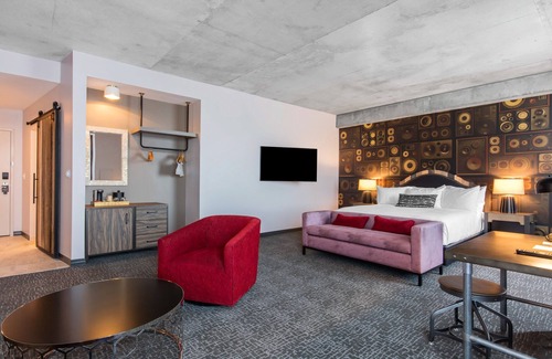 Sobro Hotel | Cambria Hotel Nashville Downtown