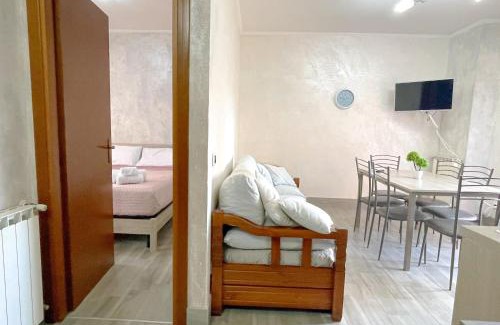 Nettuno Apartamento | CAMI MARE BLU Apartment - Steps from the Sea 50mt & Train and Bus Station