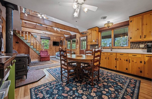 Rangeley Plantation Casa | Camp Firefly - Adorable cabaña en el lago Mooselookmeguntic con paseo de arena en
