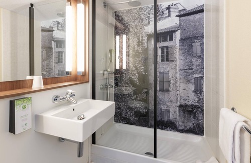 Epone Hotel | Campanile Epone