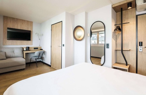 Curial Cambrai Hotel | Campanile Prime Paris 19 - La Villette