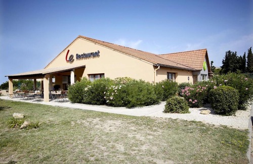 Salon-de-Provence Hotel | Campanile Salon-De-Provence