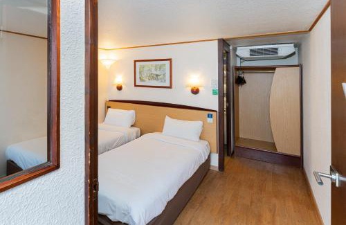 Villefranche-sur-Saone Hotel | Campanile Villefranche-Sur-Saône