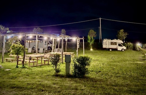 Serre Alquiler De RV | Campeggio in Fattoria