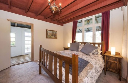 Camboon Otro | Camphill Cottage - encanto rústico y confort