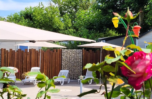 Saint-Antoine-de-Breuilh Casa | Camping Village La Rivière Fleurie**** - Premium 4-room mobile home for 6 people Air-conditioned