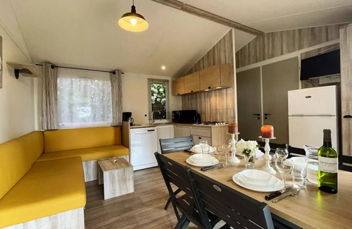 Saint-Bonnet-le-Chateau Casa | Camping de la Belle Etoile *** - Mobilhome Nirvana Great comfort 3 bedrooms terrace 6 people