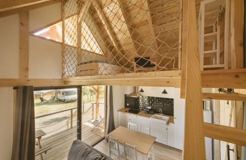 Atez Cabina | CAMPING IZARPE