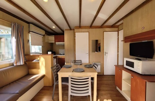 Coulon Chalet De Esquí | Camping La Venise Verte **** - COMFORT chalet 36 m² (2 bedrooms) including covered terrace + TV for 5 people