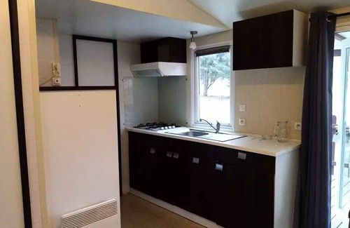 Fabrezan Casa | Camping Le Pinada *** - Mobil Home MAGNOLIA - 2 bedrooms - 28m2 4 people