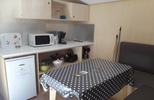 Pouldreuzic Alquiler De RV | Camping Les Peupliers