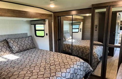 Duncanville Casa | Camping or Glamping you decide! Near Tuscaloosa.