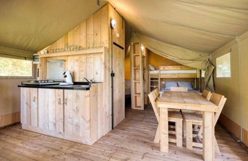 Signy-lAbbaye Casa | Camping - Piscine - ccbac0h