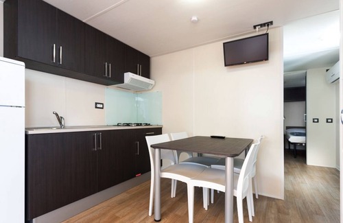 Fertilia Alquiler De RV | Camping Village Laguna Blu