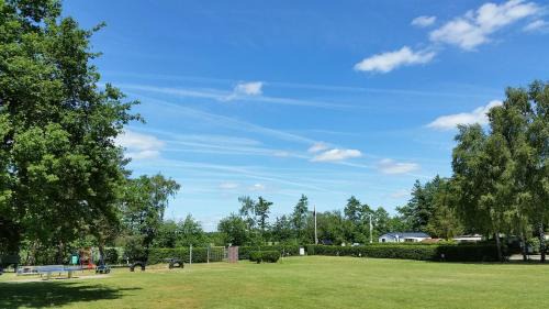 Lunne Otro | Campingplatz Blauer See