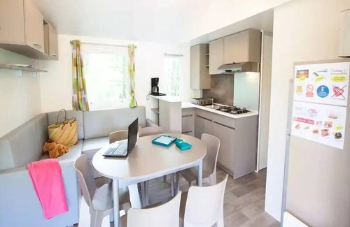Seniergues Casa | Campsite Domaine de la Faurie**** - COMFORT mobile home - 3 bedrooms for 6 people