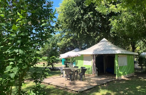 Puybrun Casa | Camping La Sole *** - Bungalow Toile 3 Habitaciones 5 Personas