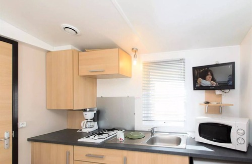 Saint-Leu-dEsserent Casa | Campsite Le Pré des Moines*** - Mobile Home Hyssop 2 Rooms 2/4 People Air Conditioned