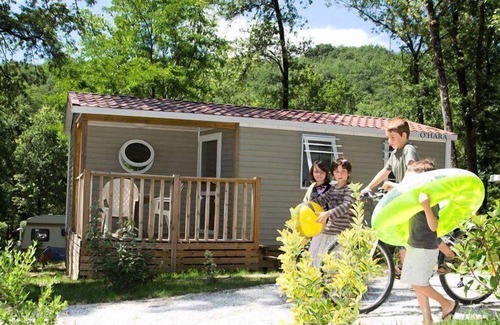 Servies Casa | Camping Saint Pierre de Rousieux *** - Casa móvil Ohara 4 Habitaciones 6 Personas