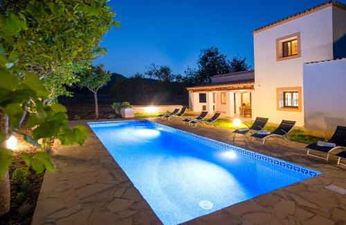 Santa Gertrudis Villa | Can Cama