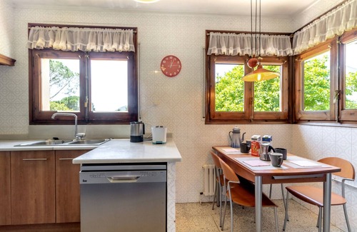 Macanet de Cabrenys Casa | Can Cardina - Casa con jardín cerca de Francia