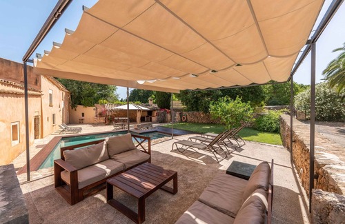 Buger Casa | Can Mir con piscina y cerca de la playa
