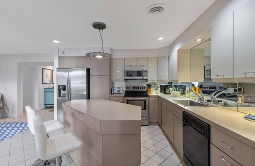 The Glade Casa | Canalfront North Shores Home with Private Pool & Stunning Views!