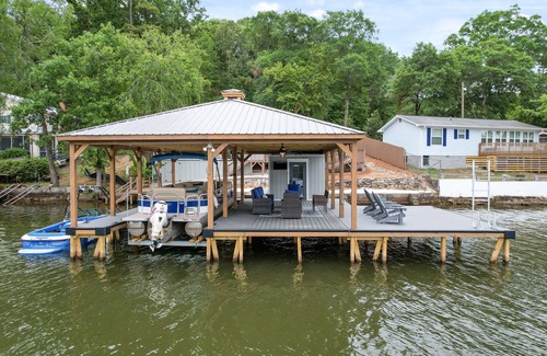 Mansfield Casa | Canary Cottage Lakehouse on Jackson Lake