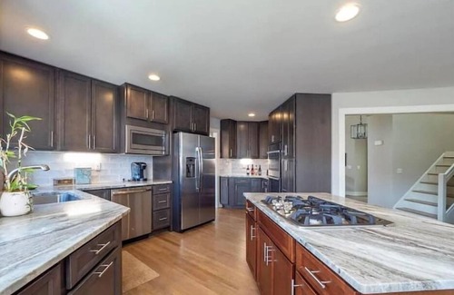 Danbury Casa | Candlewood Lake - Family Getaway with direct lake access. 3775 sqft home.