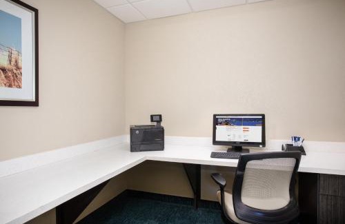 Manhattan Hotel | Candlewood Suites Manhattan by IHG