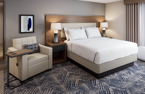 Nashville Hotel | Candlewood Suites Nashville South by IHG