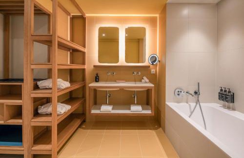 Cannes Old Town Hotel | Canopy by Hilton Cannes