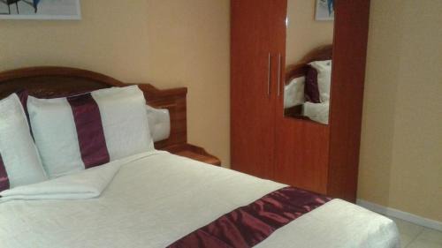 Eikenbosch Casa | Canterbury Self-catering