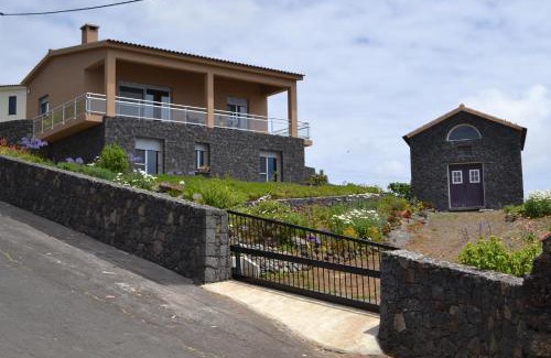 Porto Judeu Casa | Cantinho da Bela Vista