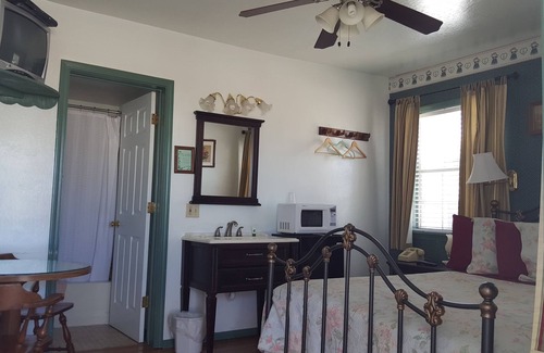 Williams Casa | Canyon Country Inn