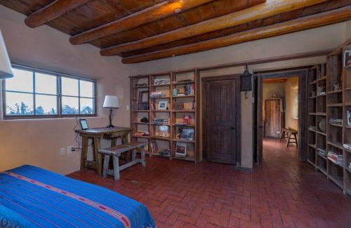 Historic Eastside Casa | Canyon Getaway- Courtyard, Canyon Rd & Plaza, 1BR