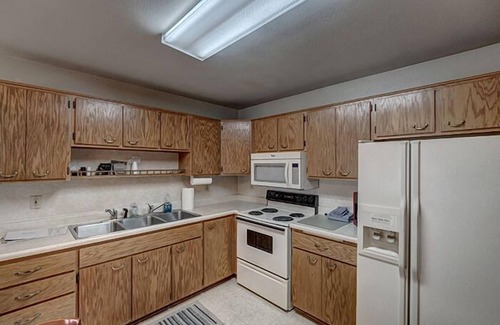 Rapid City Cabina | Canyon Lake Resort