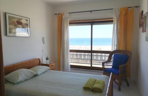Costa de Caparica Apartamento | Caparica amazing view - by Caparica Villas
