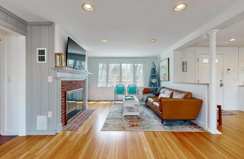 West Yarmouth Casa | Cape Bliss