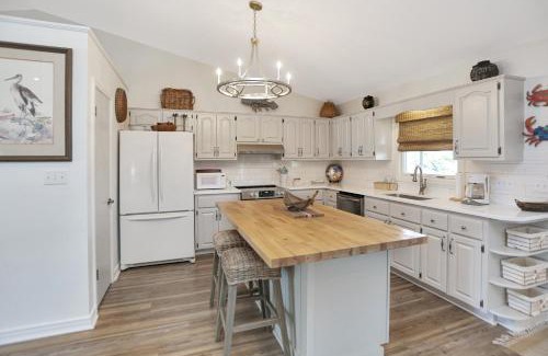 Cape Breezes Casa | Cape Escape by Pristine Properties Vacation Rentals