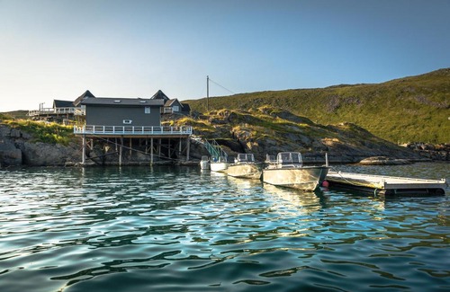 Skardsvag Cabina | Cape Marina Penthouse