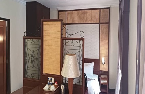 Padang Matsirat Hotel | Capital O 91179 Geopark Oriental Village