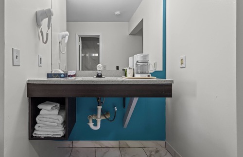 Rantoul Hotel | Capital O First Heritage Inn Rantoul IL I 57
