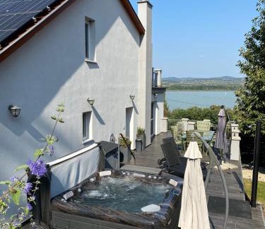 Tihany Casa | Capre Tihany