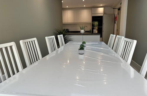 Waltham Abbey Casa | Captivating 7 -Bed House in Waltham Abbey